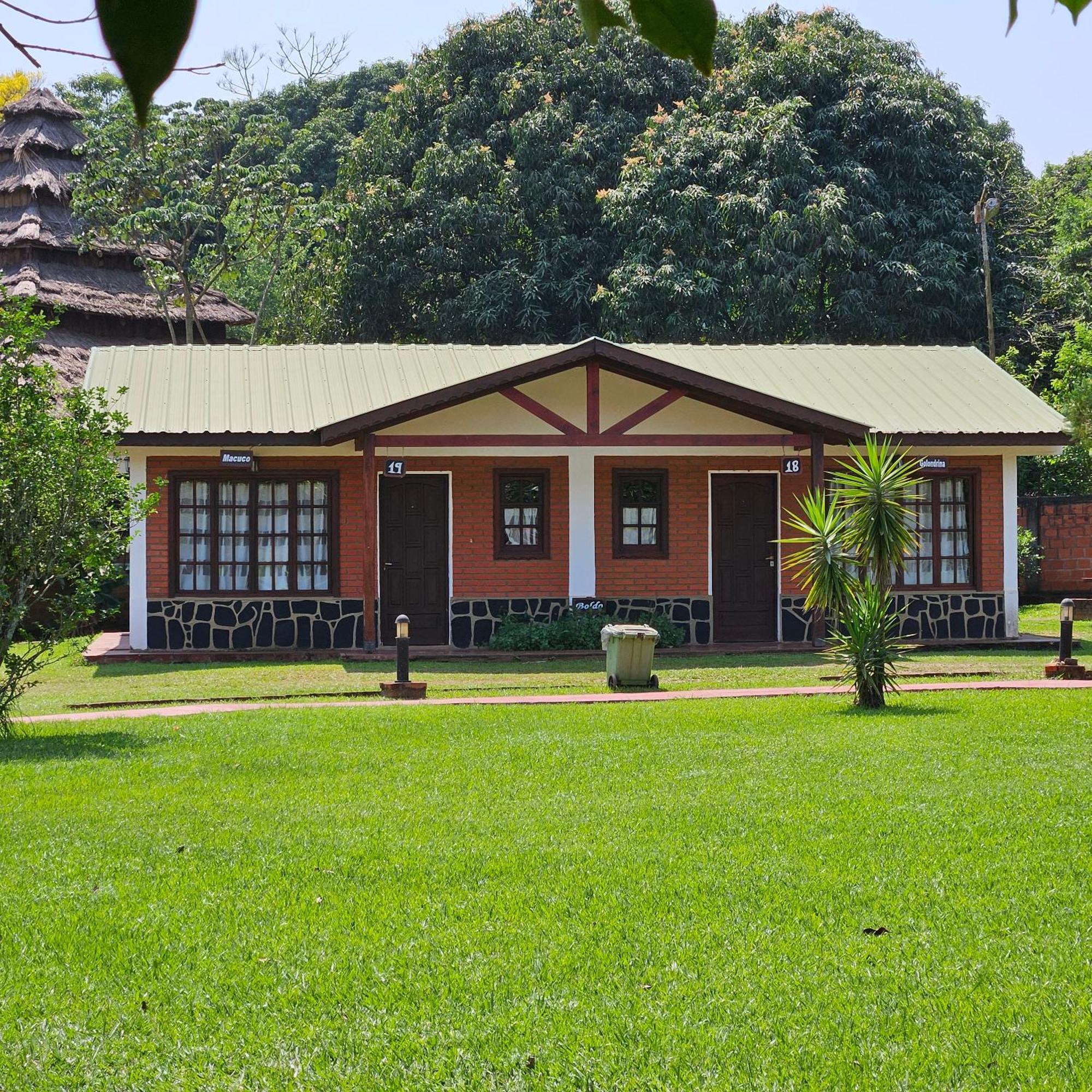 Cabanas El Refugio Del Mensu Puerto Iguazú Extérieur photo